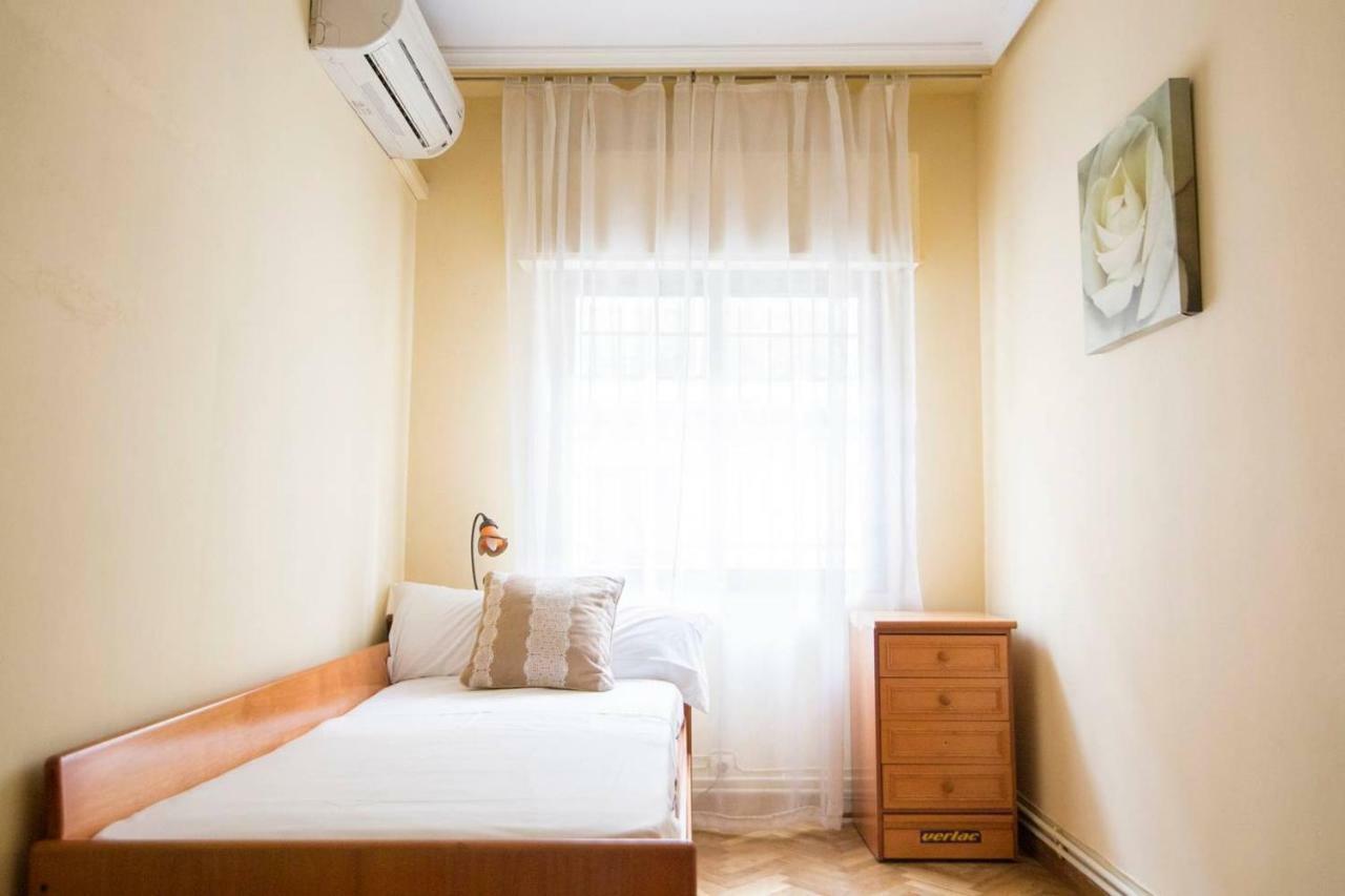 מדריד Home & Private Terrace Wifi + Aircon מראה חיצוני תמונה
